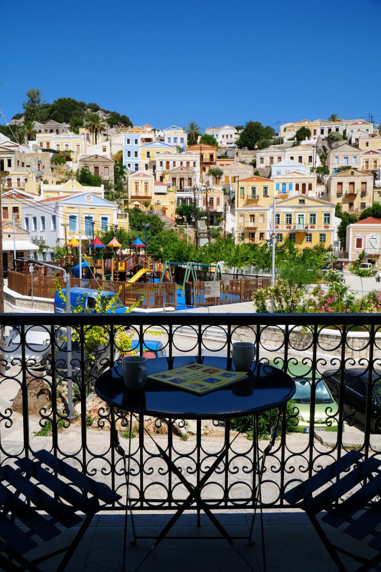 Symi Central Point מראה חיצוני תמונה